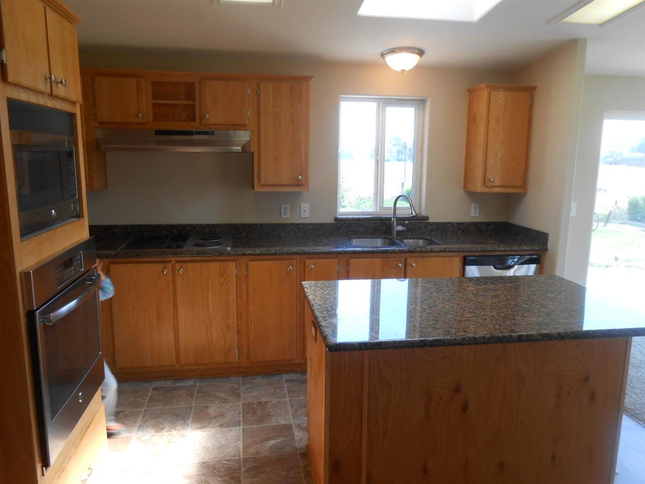 26420 North Sherman Road Deer Park, WA 99006 - Photo 4 of 17 Gallery Image 4