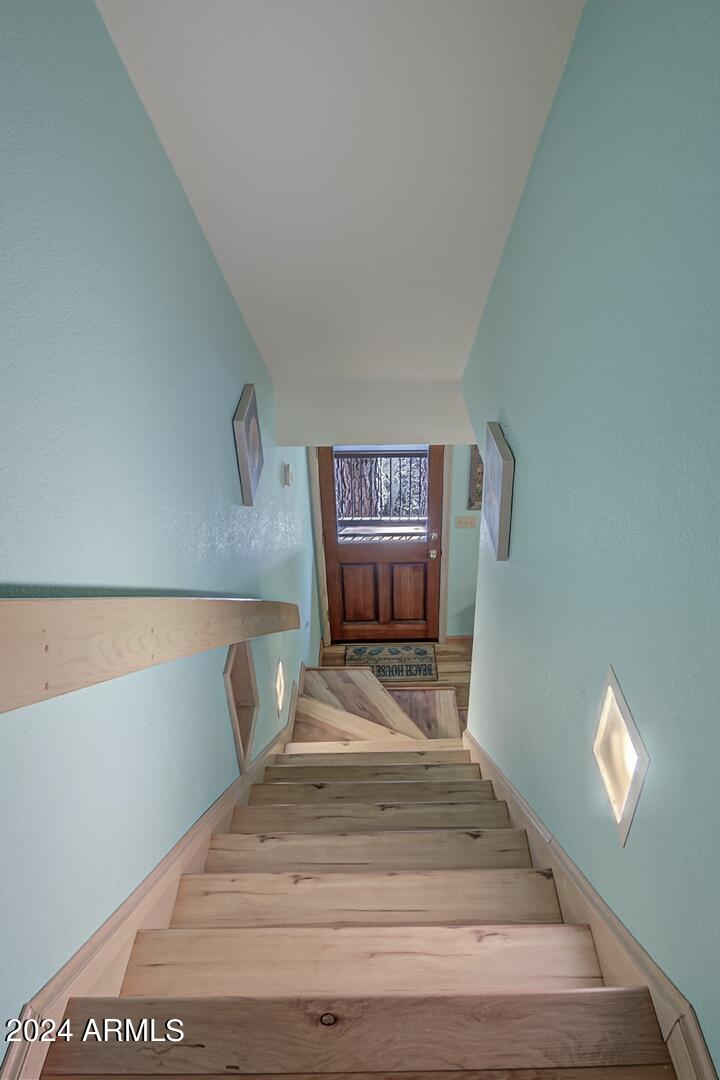 6010 Arroyo Way Pine, AZ 85544 - Photo 24 of 52 a view of entryway