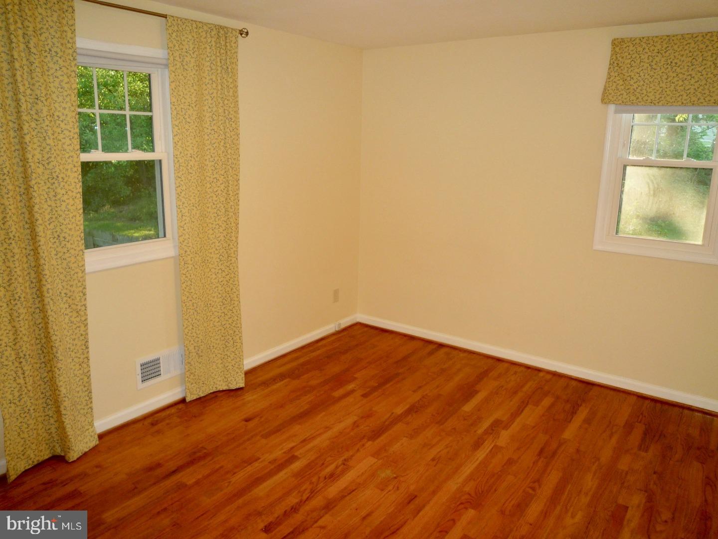 410 Beverly Road Newark, DE 19711 - Photo 13 of 23 Master Bedroom