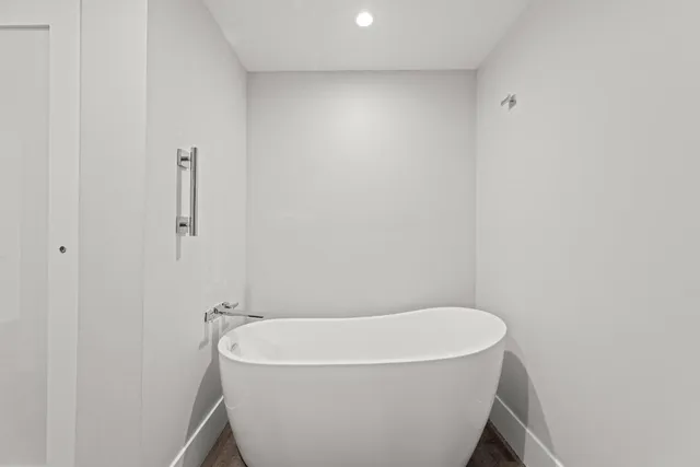 $875,000 | 1818 L Street, Unit 807, Sacramento, CA 95811