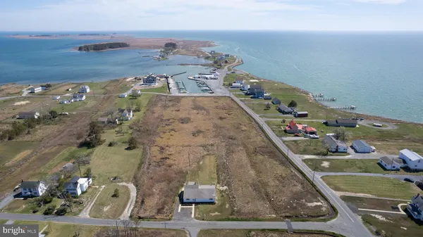 $199,900 | 1603 Steamboat Wharf Road, Fishing Creek, MD 21634