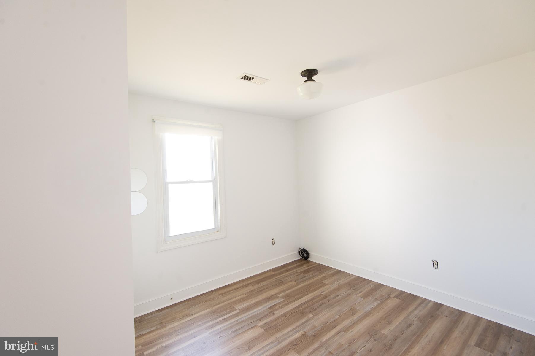 1603 Steamboat Wharf Road Fishing Creek, MD 21634 - Photo 28 of 31