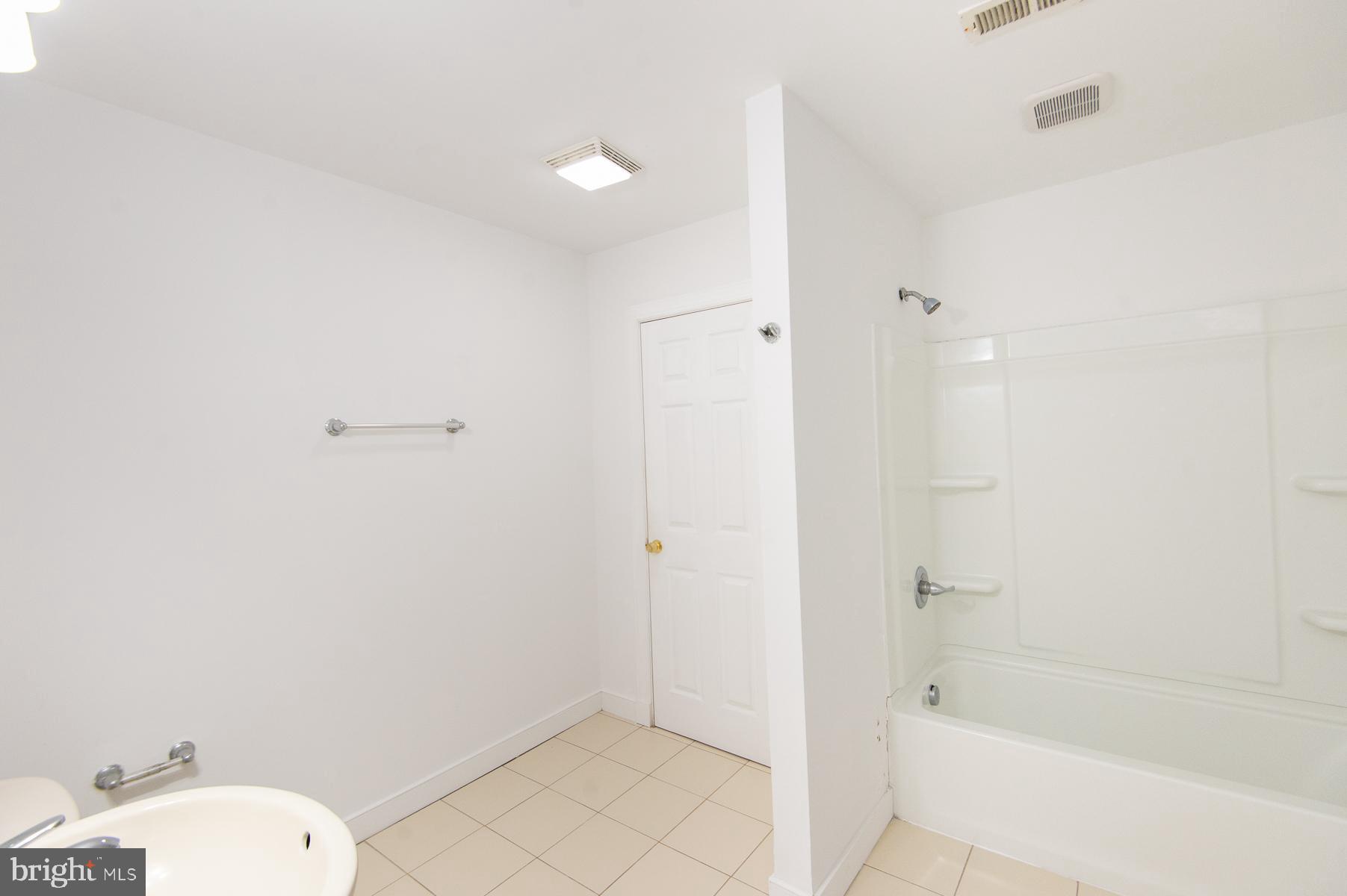 1603 Steamboat Wharf Road Fishing Creek, MD 21634 - Photo 29 of 31