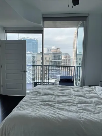 $3,400 | 1080 Peachtree Street Northeast, Unit 2215, Atlanta, GA 30309