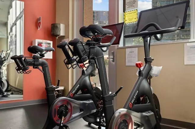 $3,400 | 1080 Peachtree Street Northeast, Unit 2215, Atlanta, GA 30309