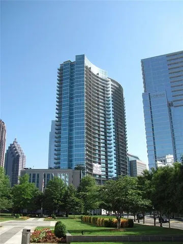 $3,400 | 1080 Peachtree Street Northeast, Unit 2215, Atlanta, GA 30309