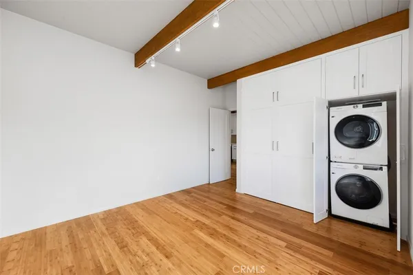 $2,895 | 2325 Kansas Avenue, Unit 7, Santa Monica, CA 90404