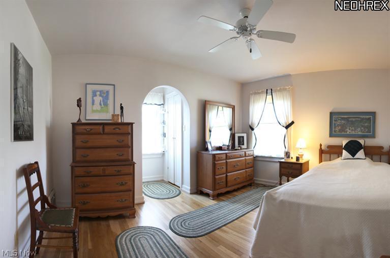 15818 Chadbourne Road Cleveland, OH 44120 - Photo 13 of 23 Bedroom 1