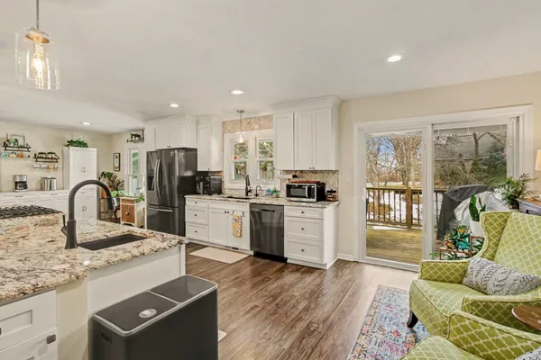 $599,900 | 5060 Glenway Drive, Brighton, MI 48116