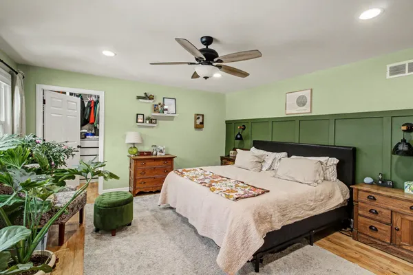 $599,900 | 5060 Glenway Drive, Brighton, MI 48116