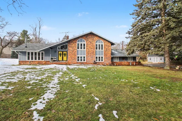 $599,900 | 5060 Glenway Drive, Brighton, MI 48116