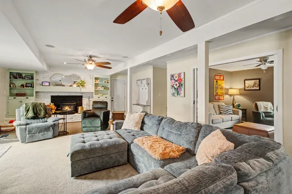 $599,900 | 5060 Glenway Drive, Brighton, MI 48116