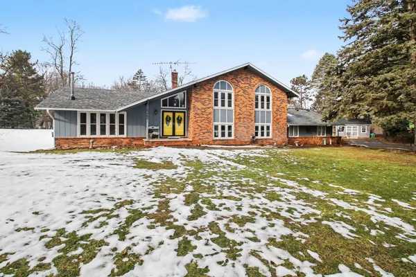 $599,900 | 5060 Glenway Drive, Brighton, MI 48116