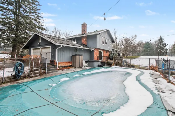 $599,900 | 5060 Glenway Drive, Brighton, MI 48116