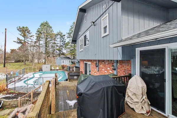 $599,900 | 5060 Glenway Drive, Brighton, MI 48116