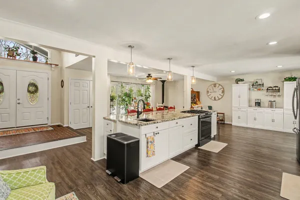 $599,900 | 5060 Glenway Drive, Brighton, MI 48116