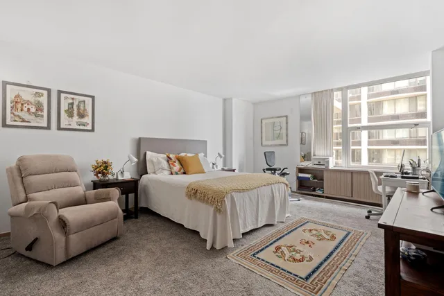 $220,000 | 1610 North Prospect Avenue, Unit 704, Milwaukee, WI 53202