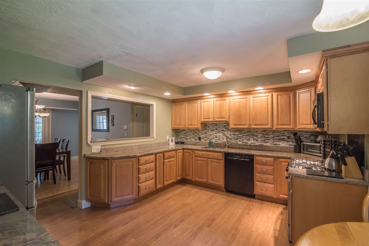 143 Warner Hill Road Derry, NH 03038 - Photo 3 of 31