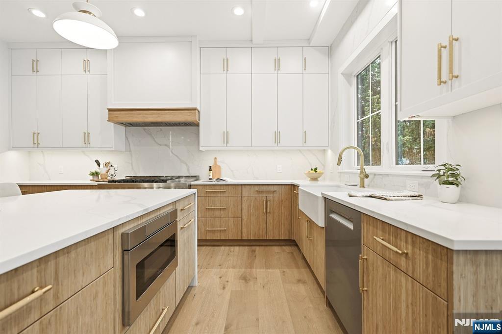 33 Tower Road Livingston, NJ 07039 - Photo 13 of 49