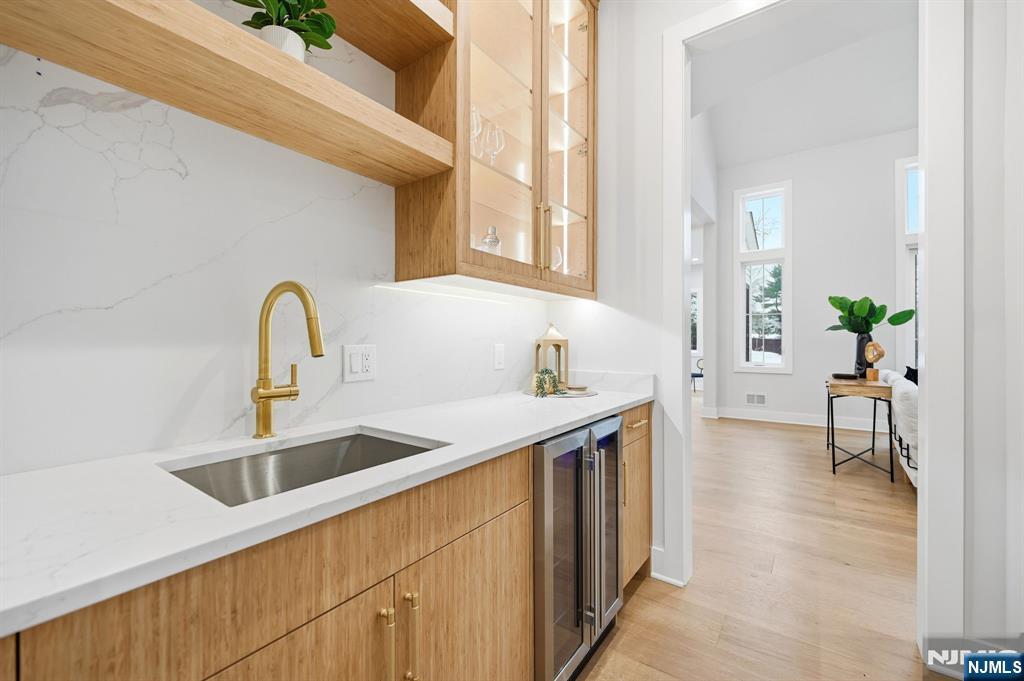 33 Tower Road Livingston, NJ 07039 - Photo 21 of 49