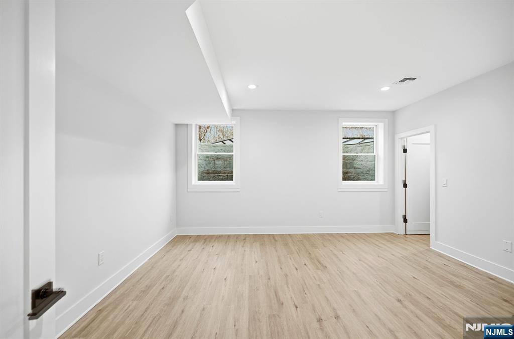 33 Tower Road Livingston, NJ 07039 - Photo 42 of 49