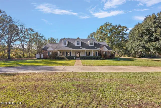 $445,000 | 3100 Wallace Drive Southwest, Bogue Chitto, MS 39629