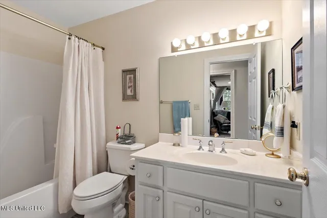 $445,000 | 3100 Wallace Drive Southwest, Bogue Chitto, MS 39629