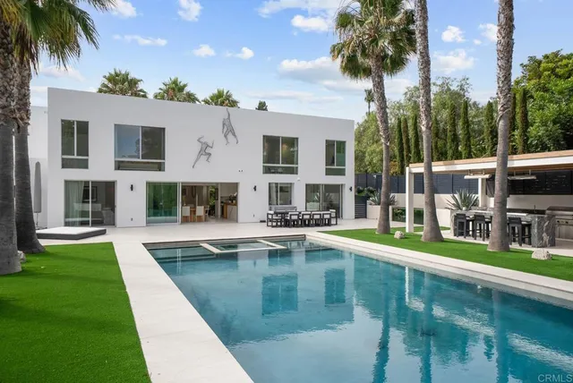 $8,450,000 | 7713 Esterel Drive, La Jolla, CA 92037