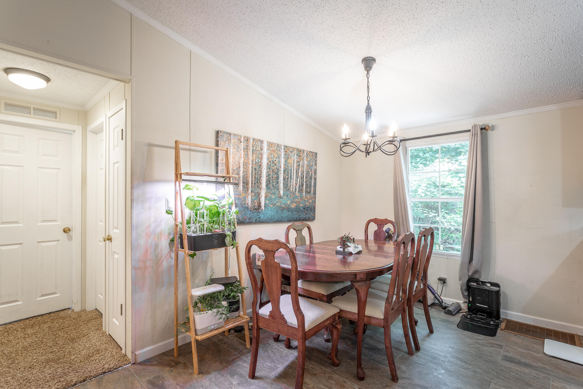 6930 Igou Ferry Road Harrison, TN 37341 - Photo 12 of 38 Dining Room