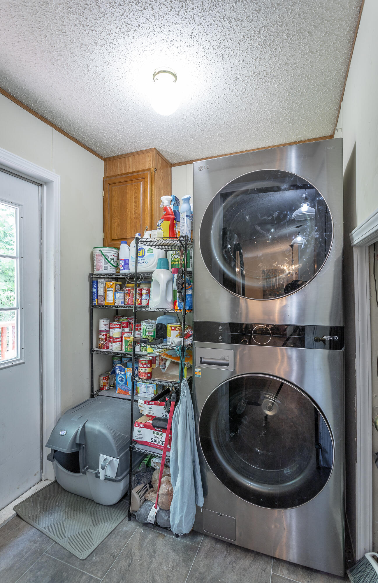 6930 Igou Ferry Road Harrison, TN 37341 - Photo 23 of 38 Laundry