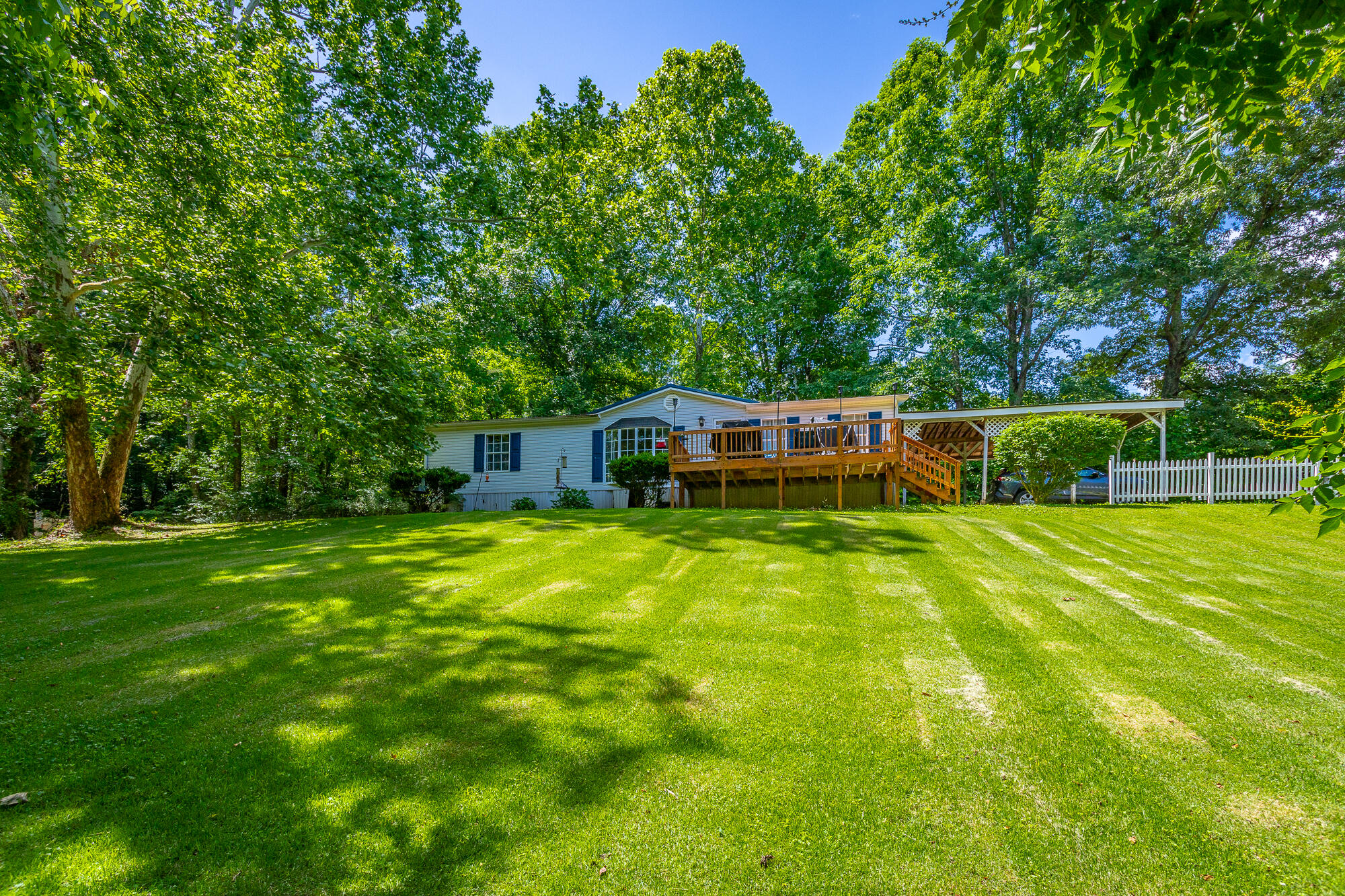 6930 Igou Ferry Road Harrison, TN 37341 - Photo 30 of 38 Back Yard