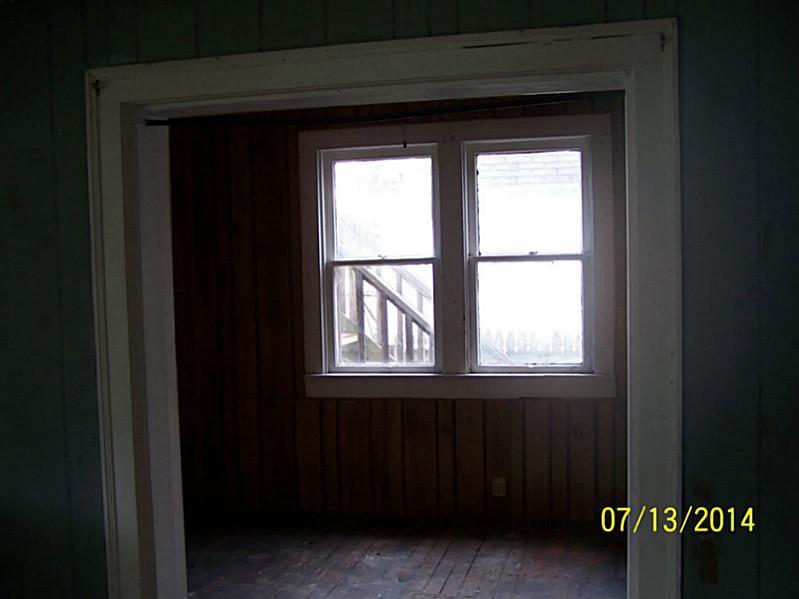 705 Grant Street Springfield, OH 45504 - Photo 7 of 12