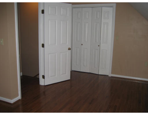 374 Sharps Road Swansea, MA 02777 - Photo 16 of 20 Gallery Image 16