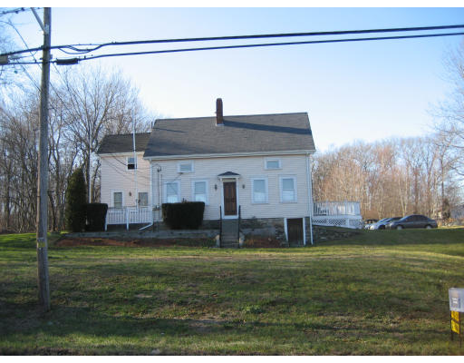 374 Sharps Road Swansea, MA 02777 - Photo 17 of 20 Gallery Image 17