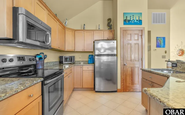 $665,000 | 2132 Dolphin Lane, Corolla, NC 27927