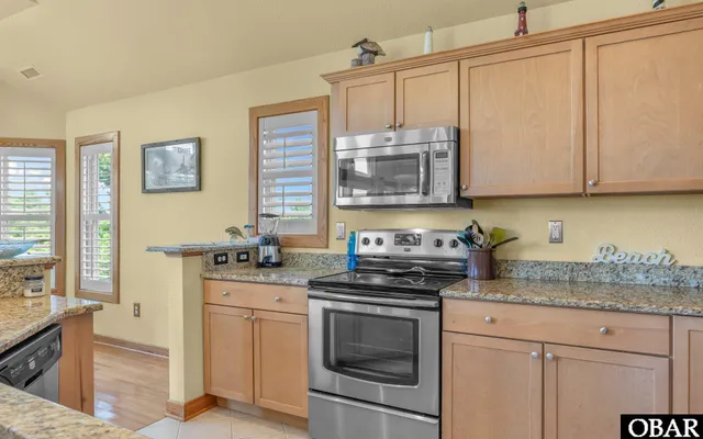 $665,000 | 2132 Dolphin Lane, Corolla, NC 27927