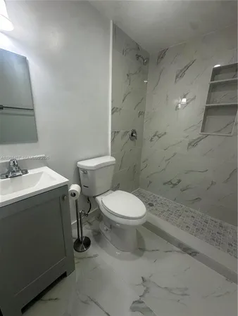 $1,500 | 2753 West 68th Place, Unit 1, Hialeah, FL 33016