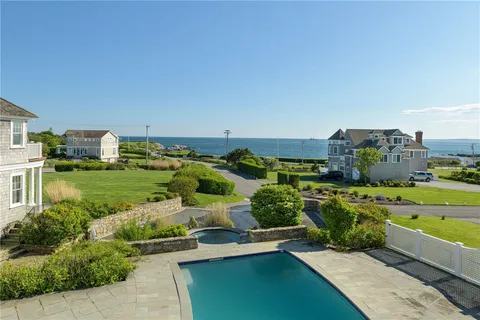 $8,200,000 | 41 Castle Hill Avenue, Newport, RI 02840