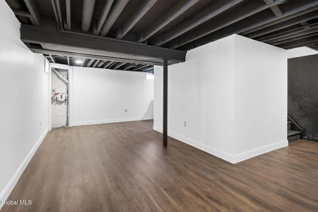 $2,550 | 10 Derry Lane, Colonie, NY 12110