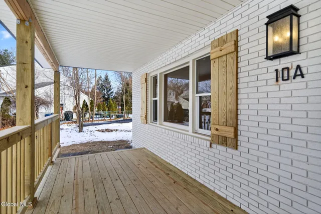 $2,550 | 10 Derry Lane, Colonie, NY 12110