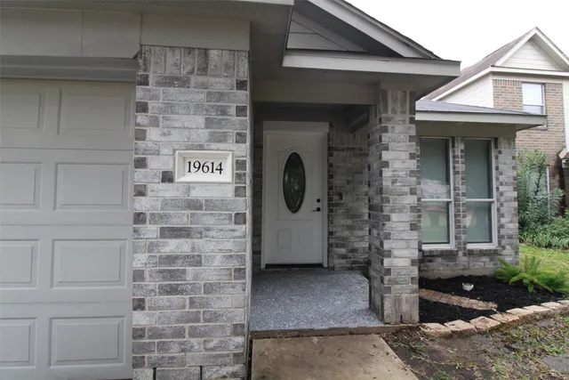 $1,800 | 19614 Oleander Ridge Way, Cypress, TX 77433