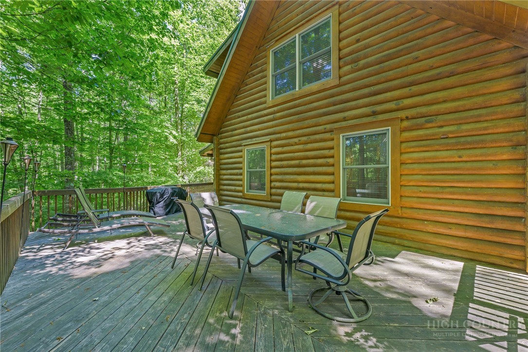 387 Woodland Ridge Lansing, NC 28643 - Photo 8 of 41