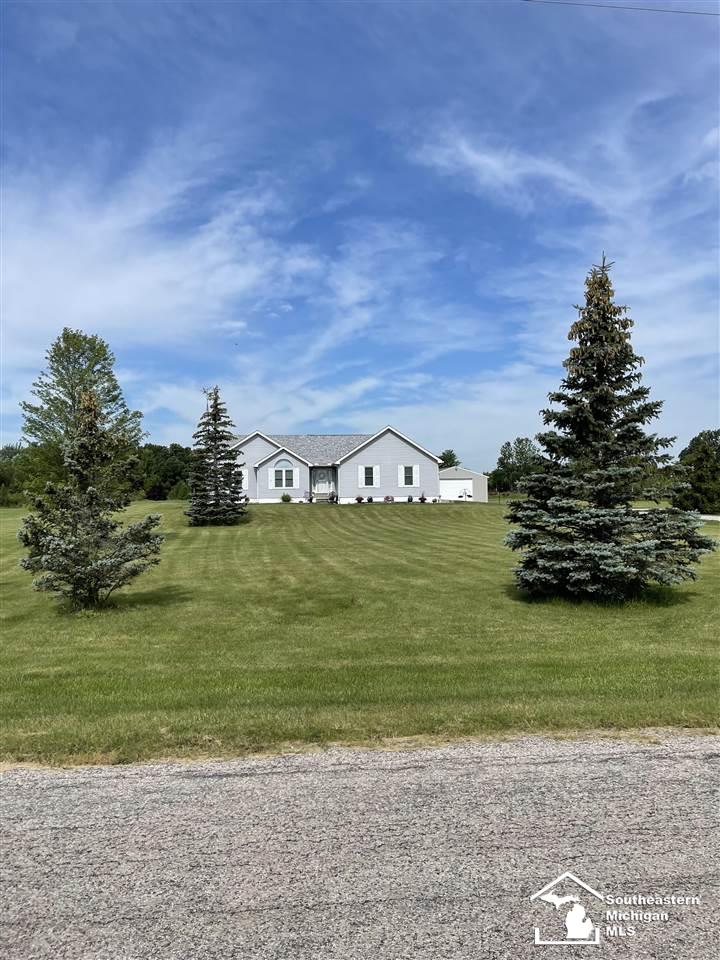 7525 Mentel Road Newport, MI 48166 - Photo 7 of 28