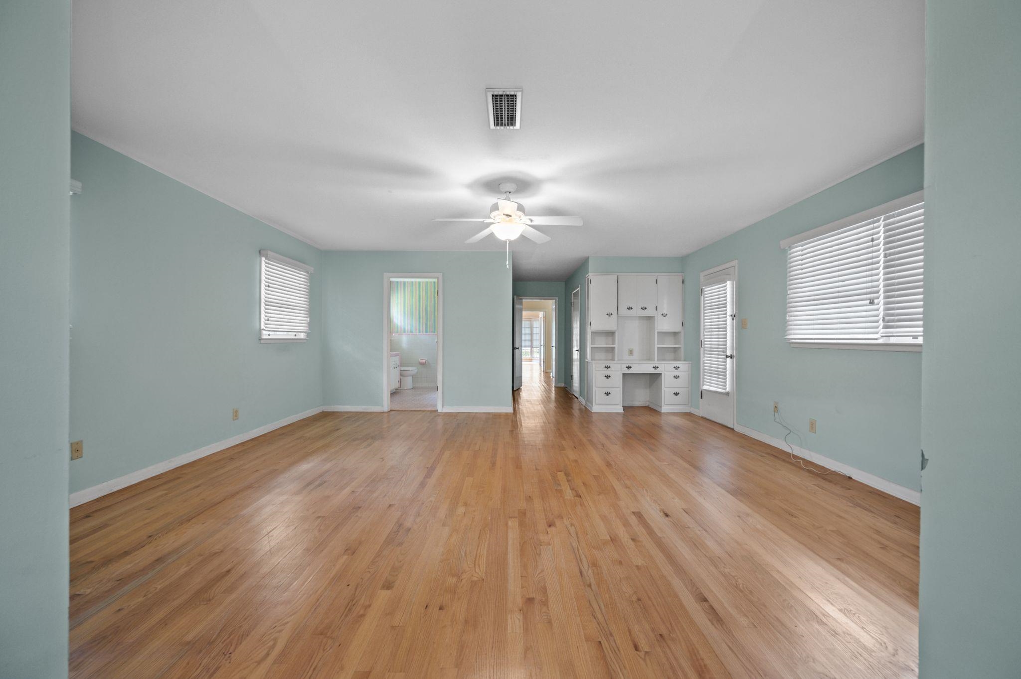 301 East 10th Street Bay Minette, AL 36507 - Photo 13 of 52 LivingRoom