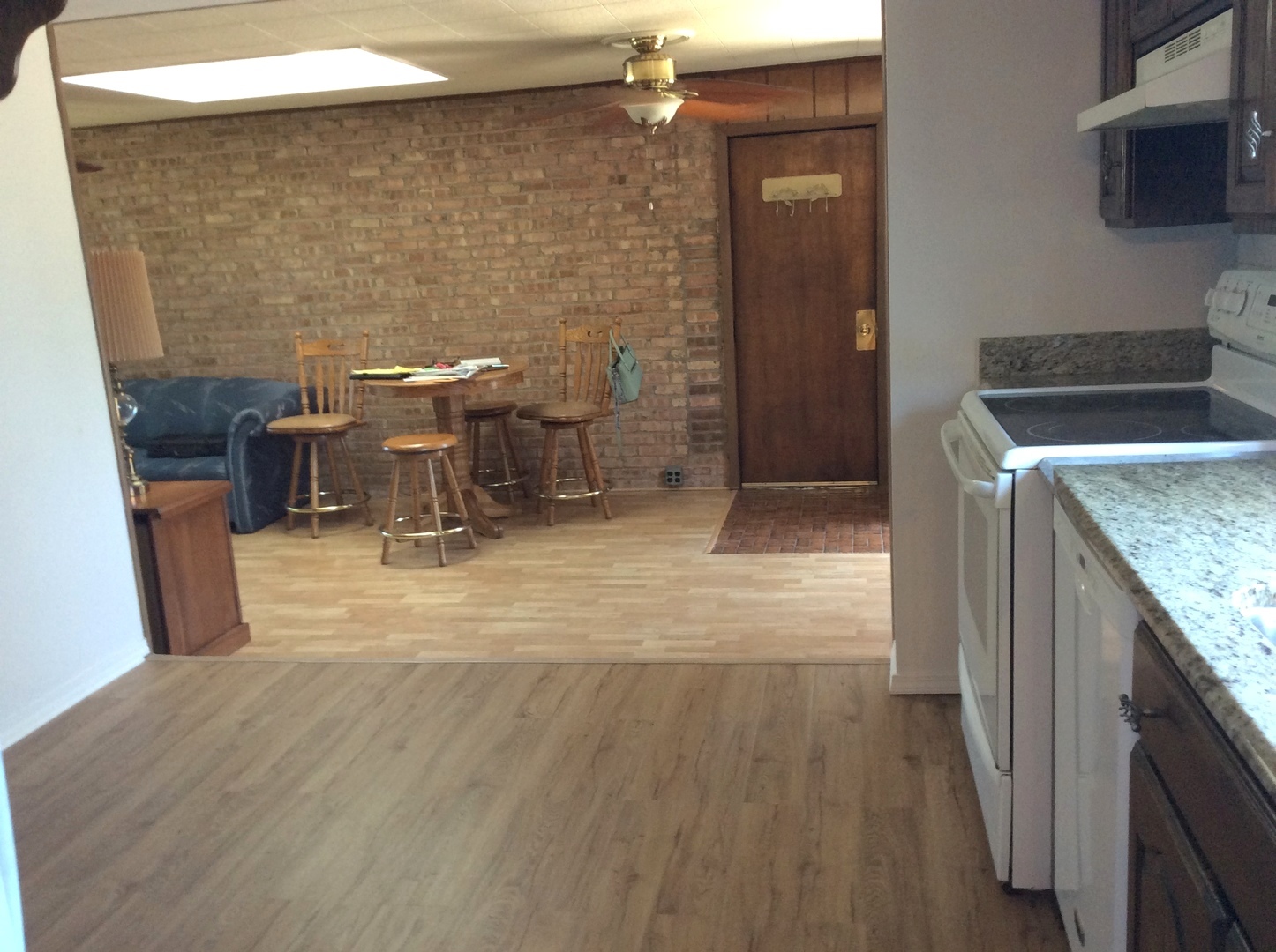 5909 107th Street Chicago Ridge, IL 60415 - Photo 13 of 32 a view of a kitchen cabinets and a sink