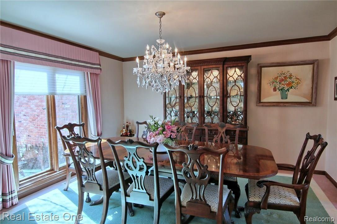 3362 Greenspring Lane Rochester, MI 48309 - Photo 8 of 40 Dining Room.jpg