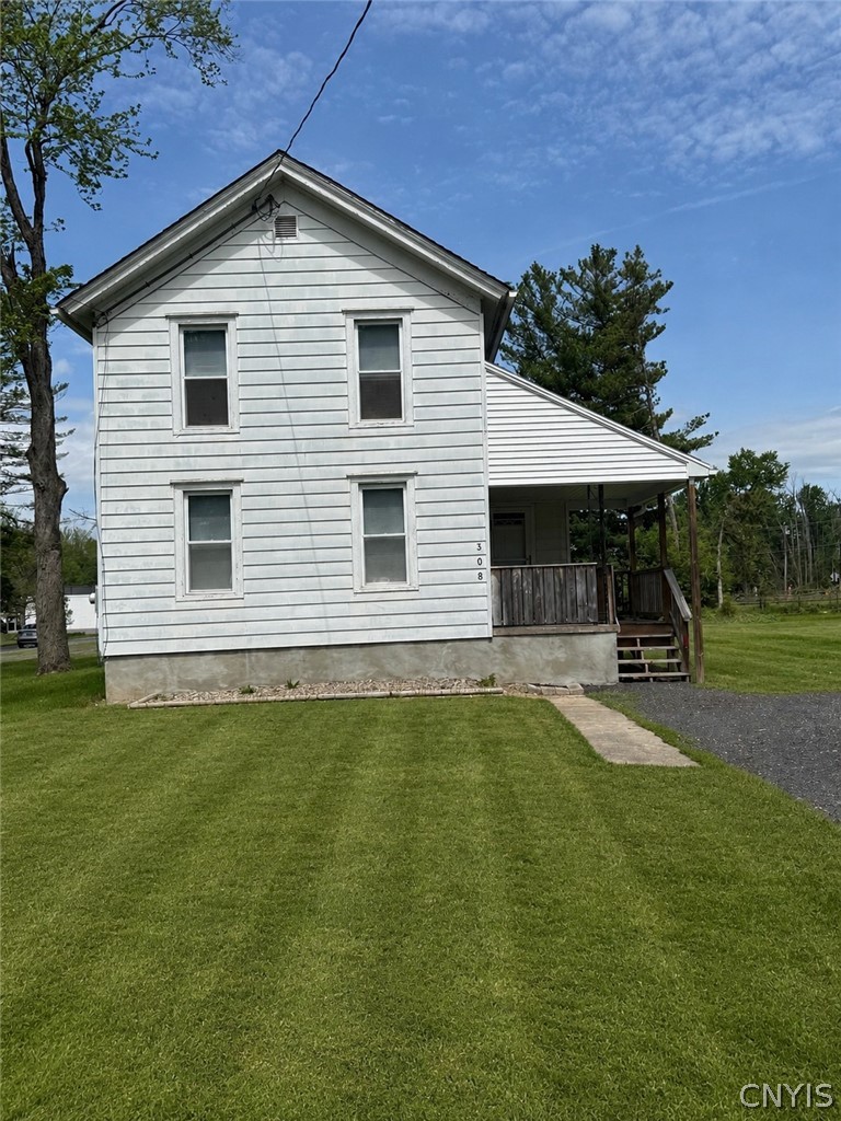 308 Grand Street Oneida, NY 13421 - Photo 2 of 25