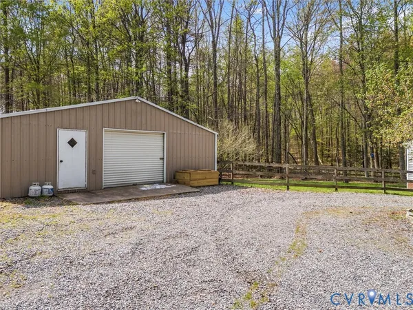 $495,000 | 12065 Pinhook Road, Rockville, VA 23146