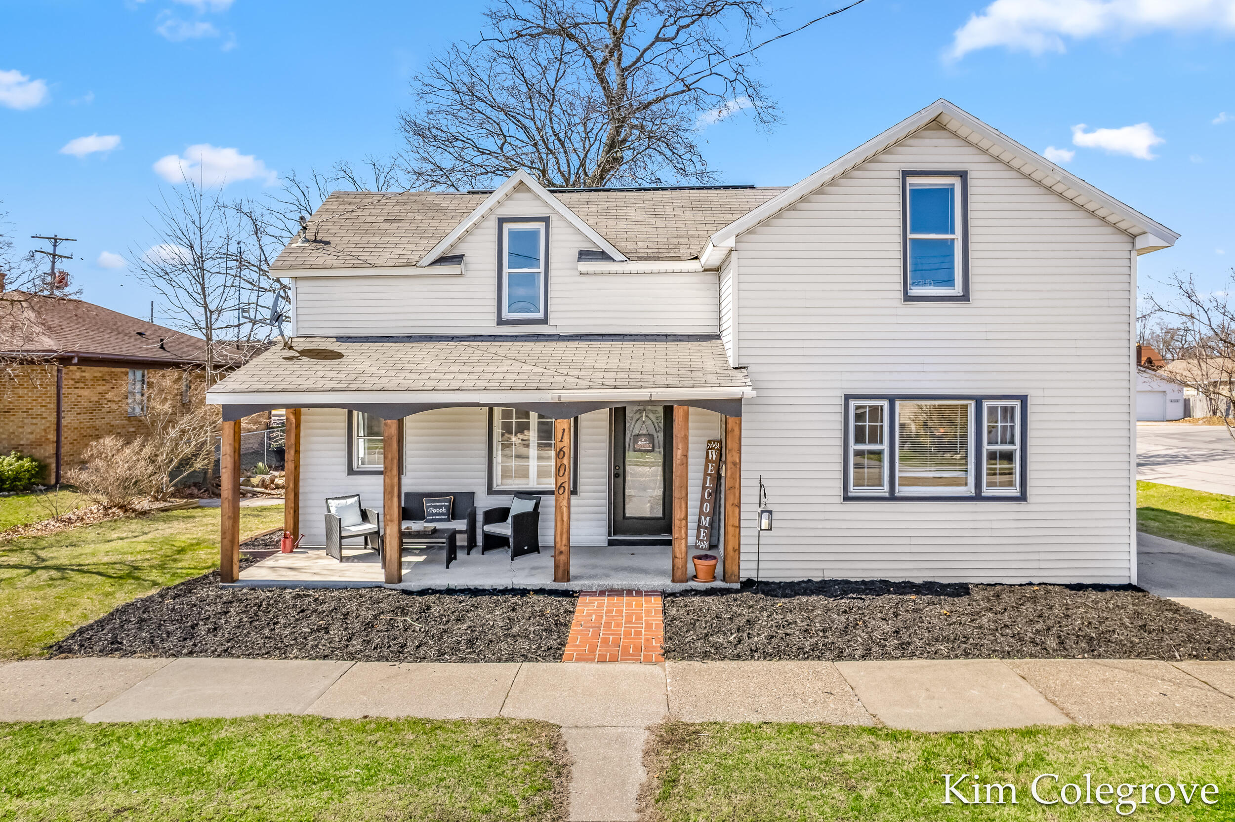 1606 Ruddiman Drive Muskegon, MI 49445 - Photo 1 of 39 1606 Ruddiman_WM-32
