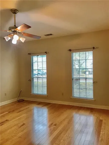 $2,350 | Undisclosed Address, Mandeville, LA 70448